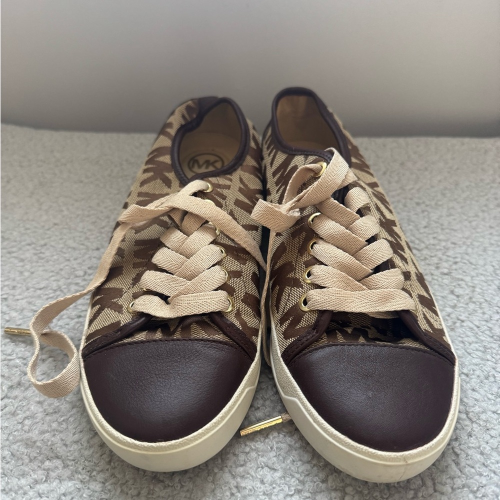 Michael Kors Tan and Brown Women's Sneakers